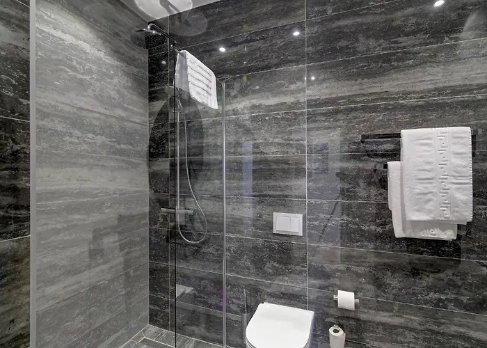 アパート Luxury Amarin