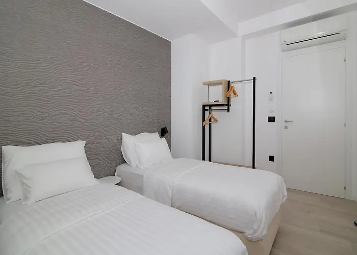 Luxury Amarin *