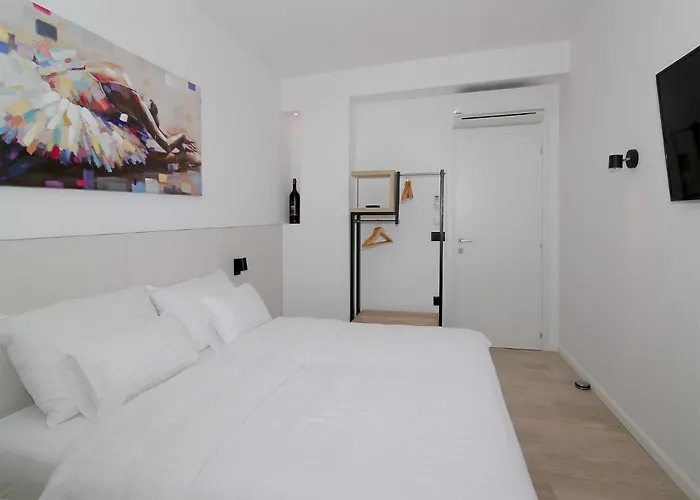 Luxury Amarin アパート *