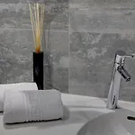 Luxury Amarin
